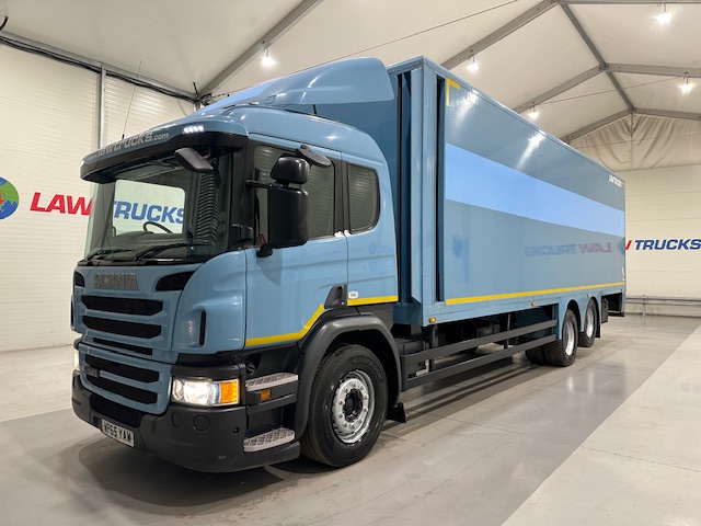 Scania P320 6×2 10 Tyre Rear Lift Insulated Box Van