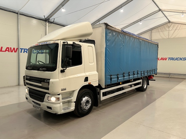 DAF CF65 220 Sleeper Cab Curtainsider Manual