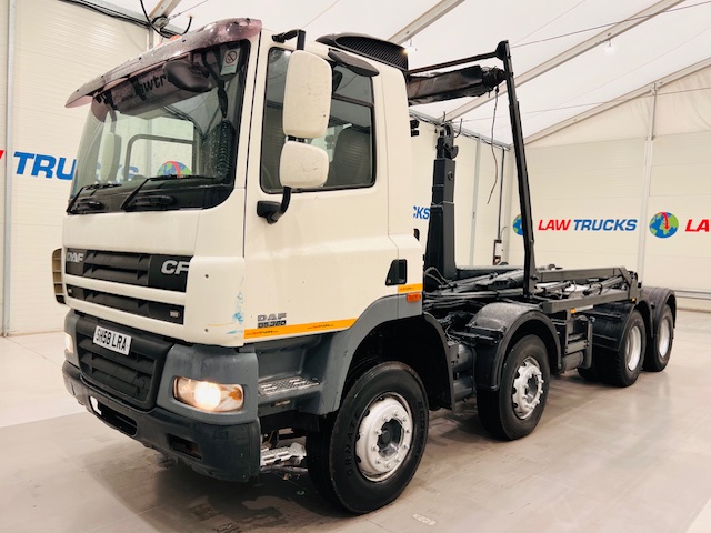 DAF CF85 360 8×4 Day Cab Hookloader Manual