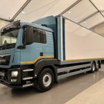 MAN TGS 26.360 6×2 Sleeper Cab Insulated Box Van - thumbnail