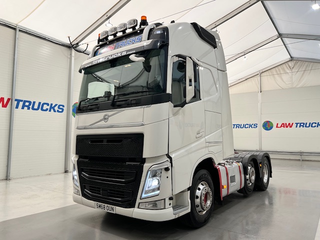 Volvo FH 500 GTXL 6×2 Midlift Tractor Unit