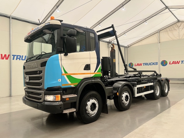 Scania G410 8×4 Rest Cab Hookloader Drawbar