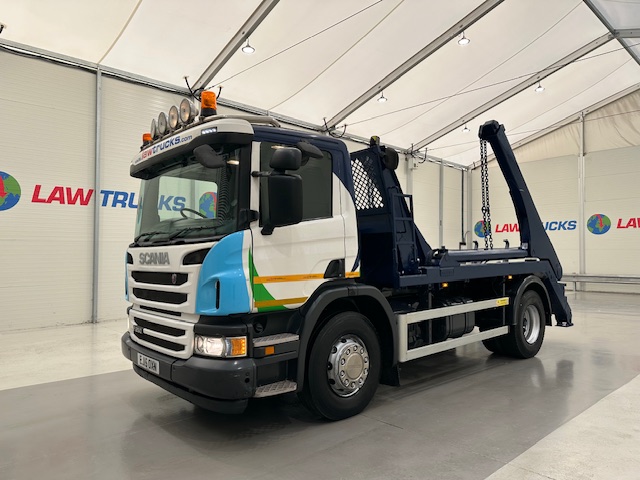 Scania P250 4×2 Day Cab Skip Loader
