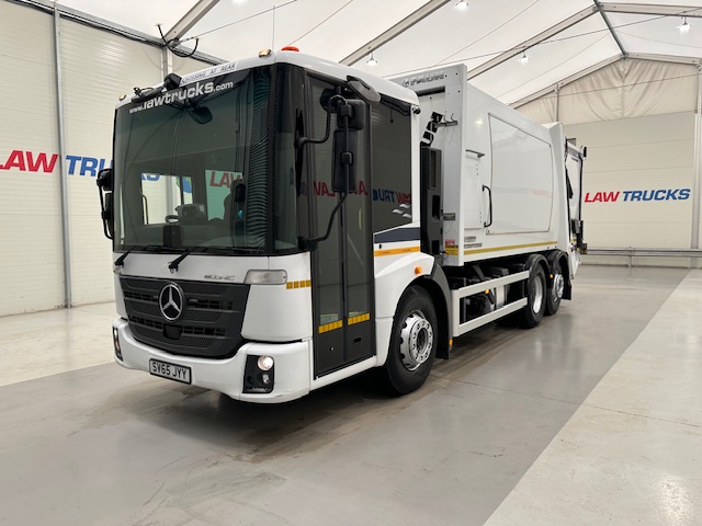 Mercedes Econic 2630 6×2 Refuse Bin Lorry