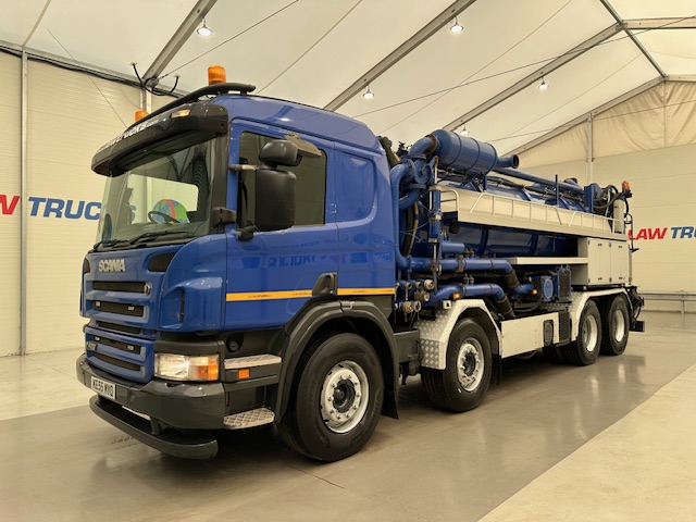 Scania P420 8×4 Sleeper Cab Vacuum Tanker