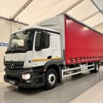 Mercedes Actros 1824 4×2 Sleeper Cab Curtainsider - thumbnail