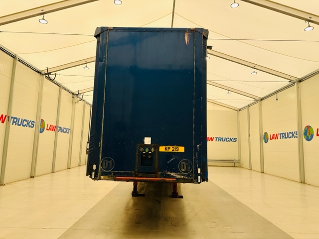 Montracon Tri Axle Curtainsider Trailer