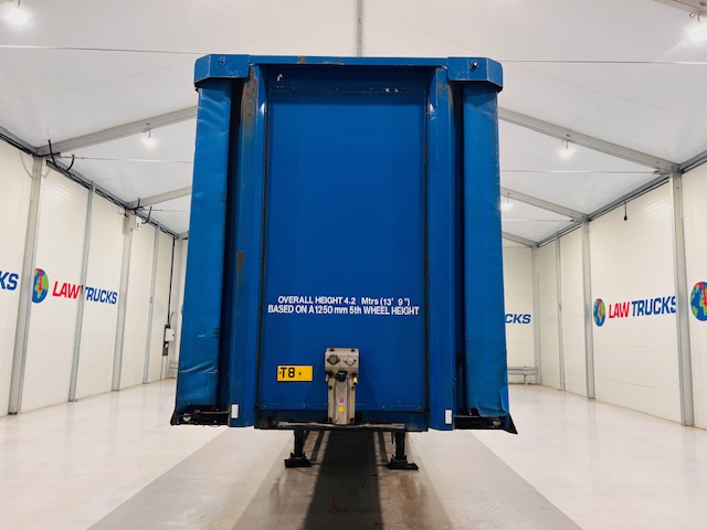 SDC Tri Axle Curtainsider Trailer