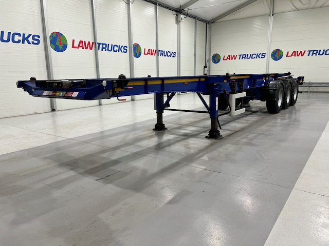 Dennison Tri Axle Sliding Skeletal Trailer BPW