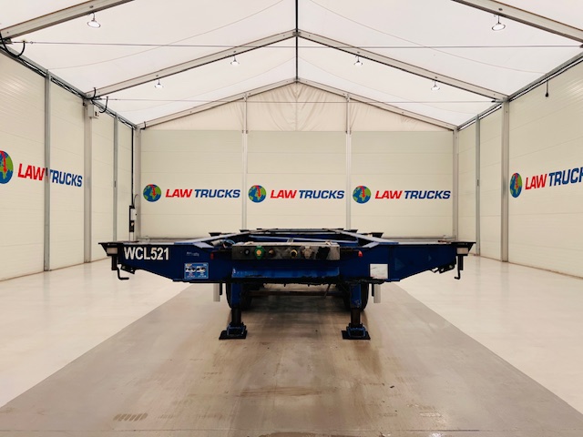 Montracon Tri Axle Sliding Skeletal Trailer BPW