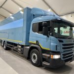 Scania P320 6×2 10 Tyre Rear Lift Insulated Box Van - thumbnail