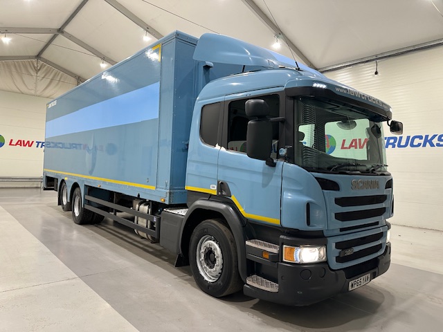 Scania P320 6×2 10 Tyre Rear Lift Insulated Box Van