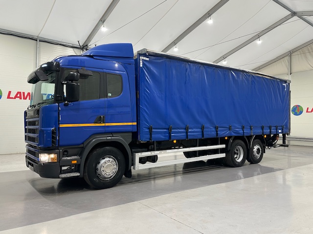 Scania 114 340 6×2 Rear Lift Sleeper Cab Curtainsider