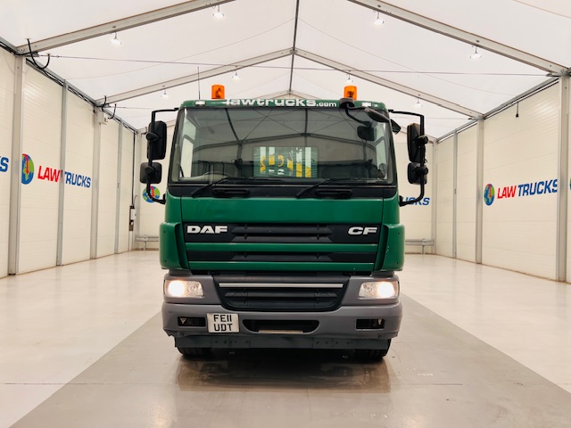 DAF CF75 310 Rear Lift Day Cab Dropside Brick Grab