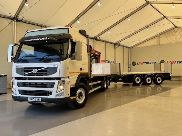Volvo FM 450 Dropside Brick Grab Drawbar