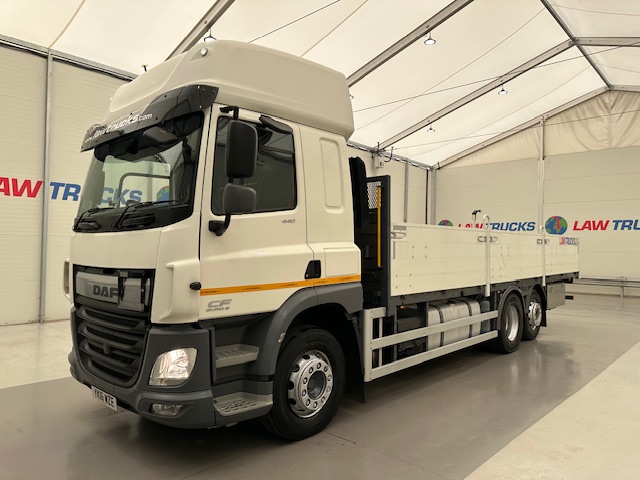 DAF CF 440 6×2 Sleeper Cab Dropside Drawbar Spec