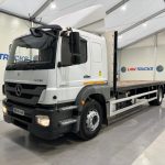 Mercedes Axor 1824 Sleeper Cab Flatbed - thumbnail