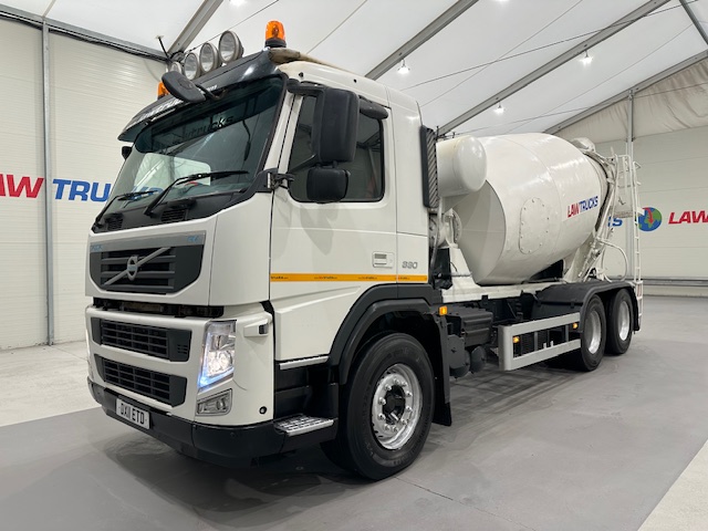 Volvo FM 330 6×4 Day Cab Cement Mixer
