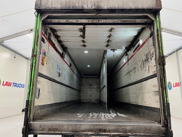 Scania P280 6×2 Rear Lift Day Cab Fridge Box