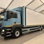 MAN TGS 26.360 6×2 Sleeper Cab Insulated Box Van - thumbnail