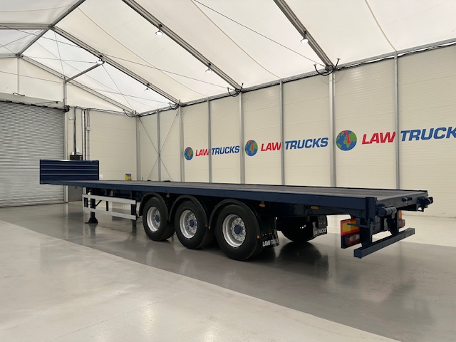 Concept Tri Axle Flatbed Trailer