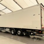 Mercedes Actros 2532 6×2 Rear Lift Day Cab Fridge Box - thumbnail