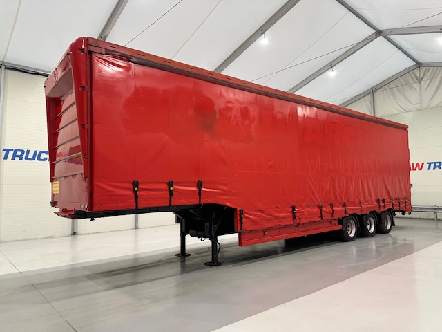 Kerbaid Miles Nunn Tri Axle Stepframe Enclosed Lowloader