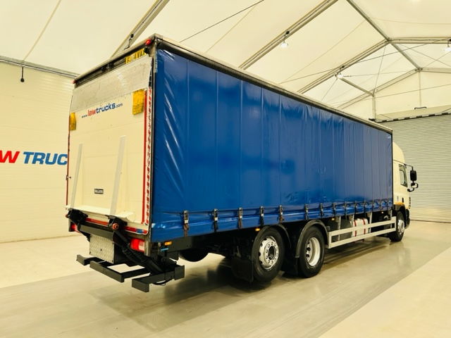 DAF CF75 310 6×2 Rear Lift Sleeper Cab Curtainsider
