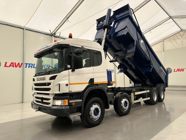 Scania P370 8×4 Sleeper Cab Tipper Manual