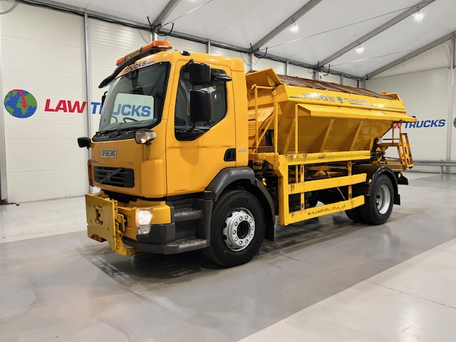 Volvo FE 240 4×2 Day Cab Gritter