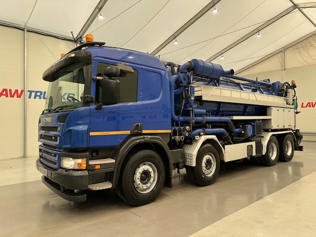 Scania P420 8×4 Sleeper Cab Vacuum Tanker