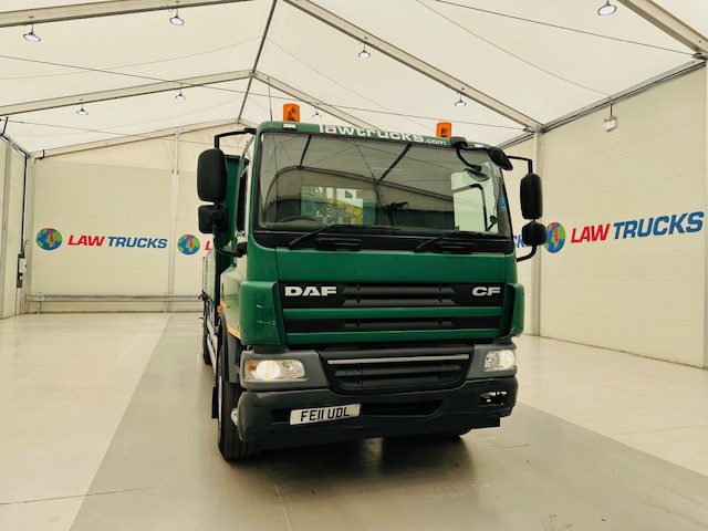 DAF CF75 310 Day Cab Dropside Brick Grab