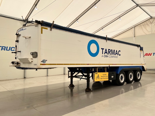 Titan Thinwall V Walking Floor Aggregate Trailer