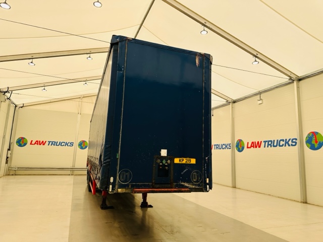Montracon Tri Axle Curtainsider Trailer