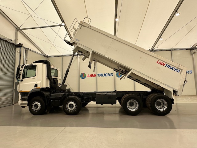DAF CF 370 8×4 Day Cab Tipper