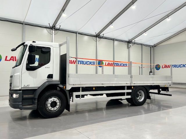 DAF LF 230 Dropside Scaffolding Truck Manual