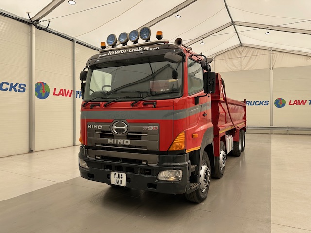 Hino 3241 700 8×4 Sleeper Cab Steel Tipper