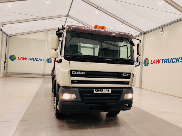 DAF CF85 360 8×4 Day Cab Hookloader Manual