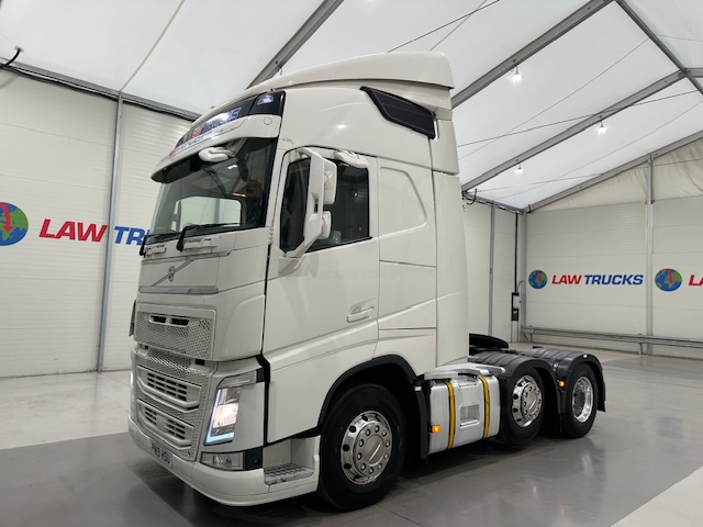 Volvo FH 460 6×2 Midlift Tractor Unit