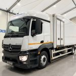 Mercedes Actros 1824 4×2 Sleeper Cab Fridge Box - thumbnail