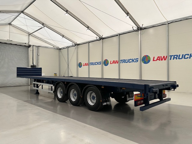 Concept Tri Axle Flatbed Trailer