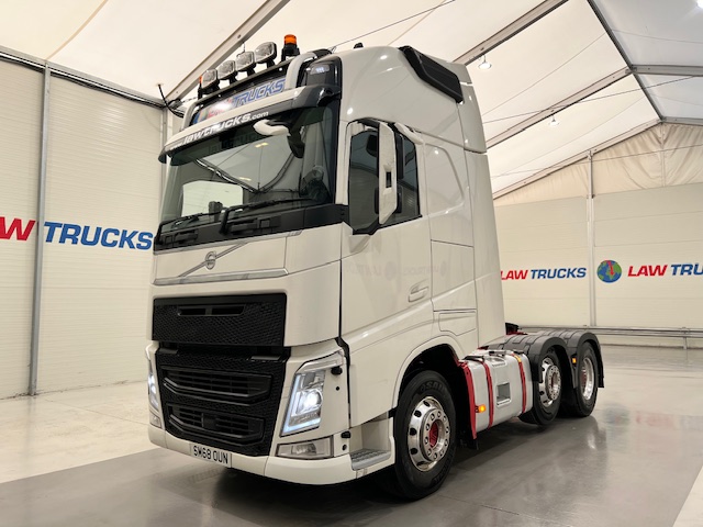 Volvo FH 500 GTXL 6×2 Midlift Tractor Unit