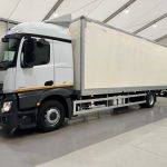 Mercedes Actros 1830 Sleeper Cab Box Van - thumbnail