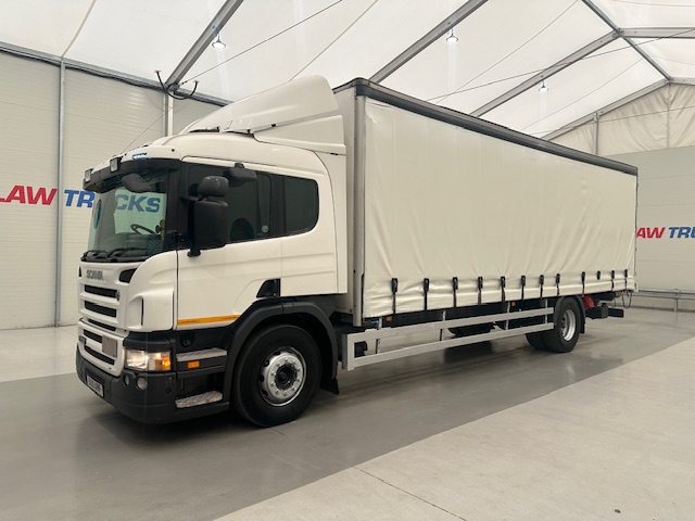 Scania P230 4×2 Sleeper Cab Curtainsider Manual