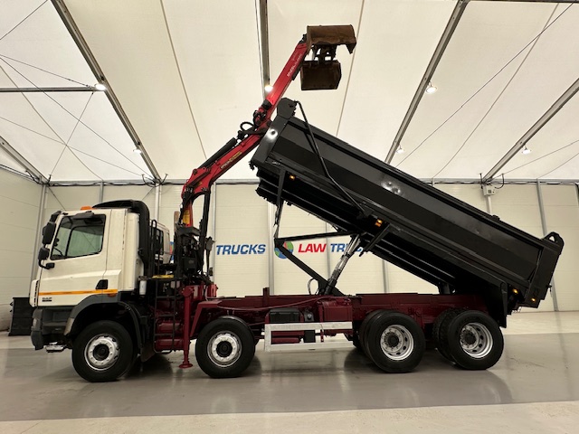 DAF CF85 410 8×4 Day Cab Steel Tipper Grab