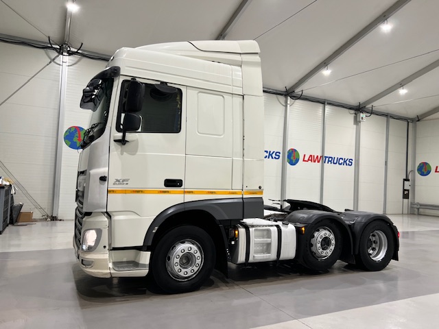 DAF XF 460 6×2 Space Cab Tractor Unit