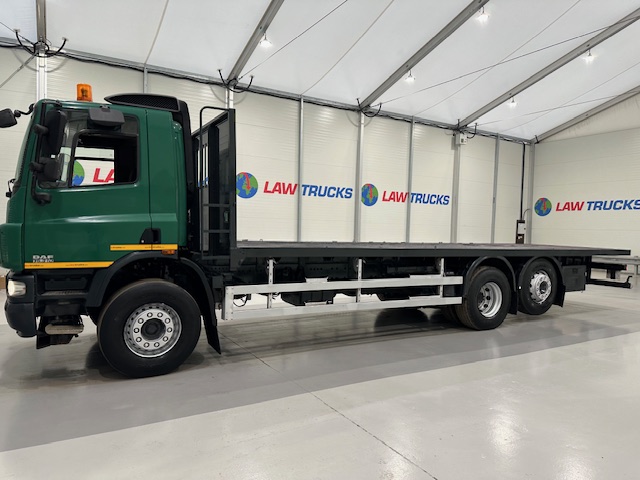 DAF CF75 310 6×2 Rear Lift Flatbed