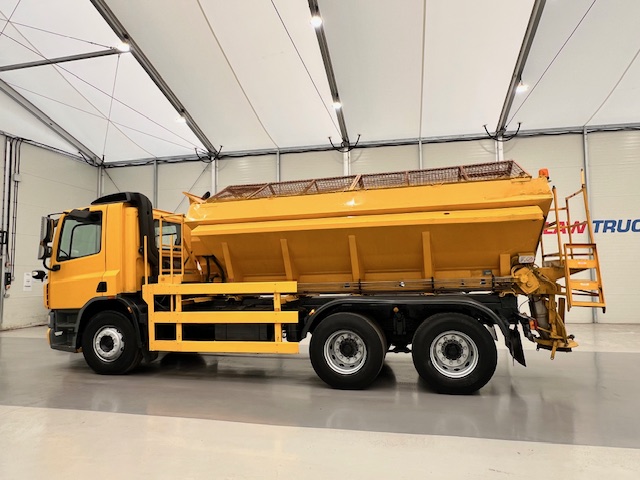 DAF CF75 310 6×4 Day Cab Gritter