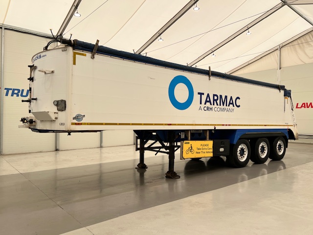 Titan Thinwall V Walking Floor Aggregate Trailer