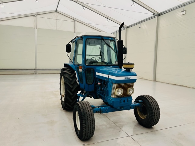 Ford 7610 Tractor